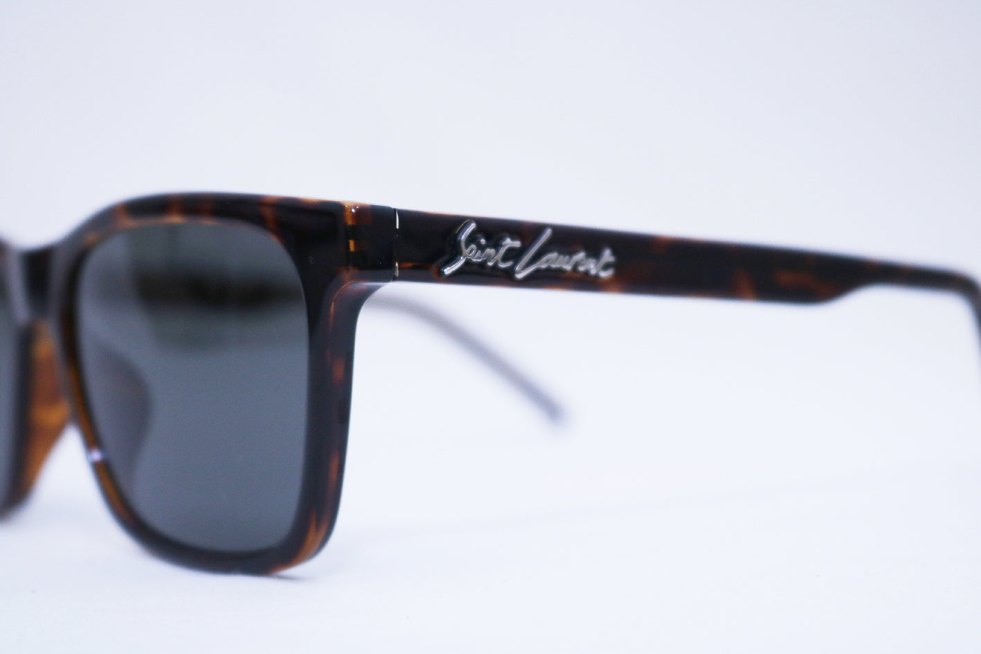 Saint Laurent Suns SL 318/F