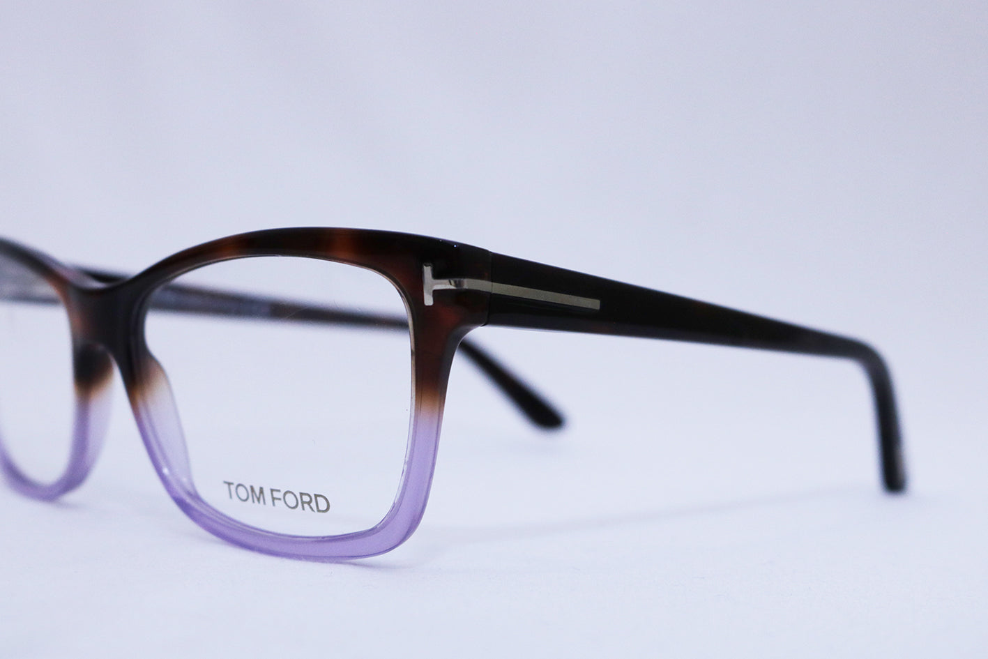 Tom Ford FT5424